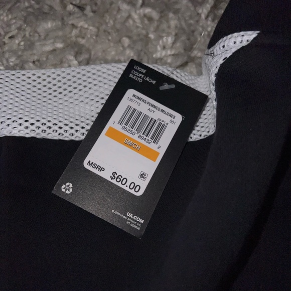 Women’s Under Armour Long Sleeve Shirt With Mesh - Picture 5 of 6